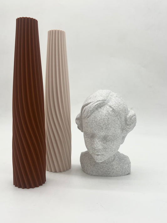 Vază Răsucită Elegantă – Imprimare 3D