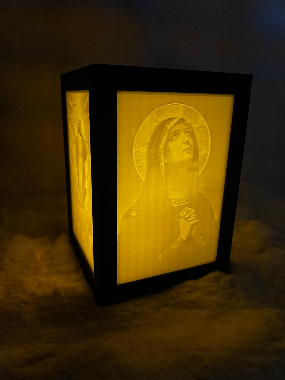 Lampă Religioasă cu 5 Lytophane – Iluminare LED cu Design Religios (Alb-Negru)