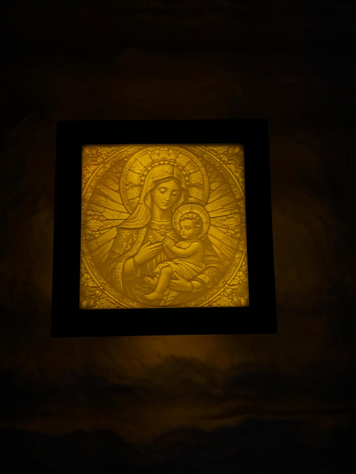 Lampă Religioasă cu 5 Lytophane – Iluminare LED cu Design Religios (Alb-Negru)