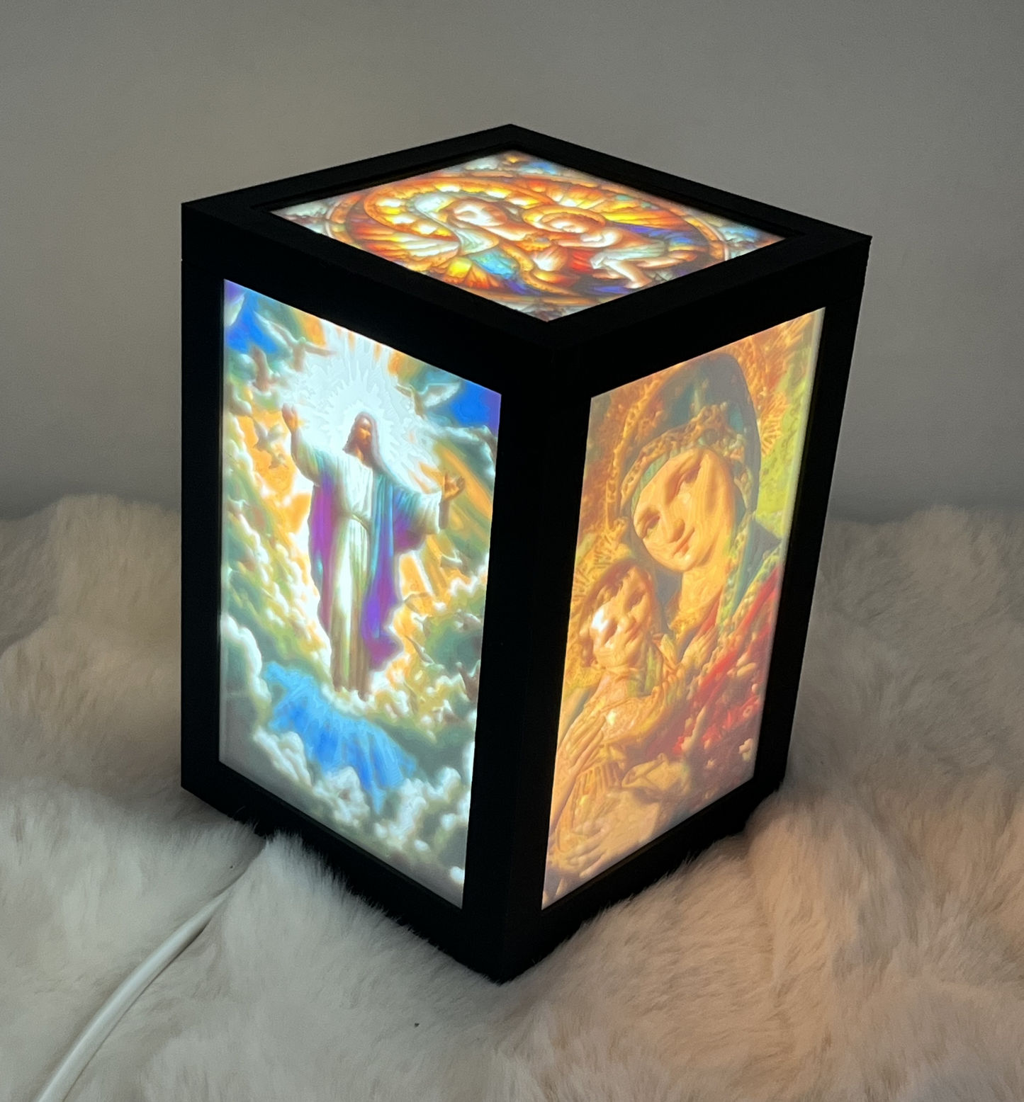 Lampă Religioasă cu 5 Lytophane – Iluminare LED cu Design Religios (Color)